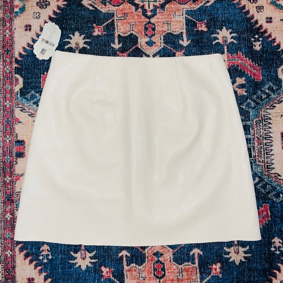 ALTARD STATE IVORY FAUX LEATHER SKIRT - Picture 4 of 4